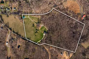 1626 Black Mountain Rd, Pilot Mountain, NC 27041 - Photo 45