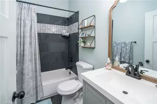 1626 Black Mountain Rd, Pilot Mountain, NC 27041 - Photo 23