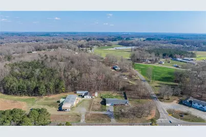 3318 Nc Highway 49, Liberty, NC 27298 - Photo 13