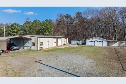 3318 Nc Highway 49, Liberty, NC 27298 - Photo 9