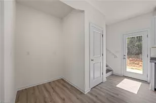 619 East St, Reidsville, NC 27320 - Photo 15