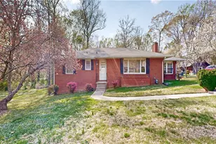 117 Hillcrest Rd, Thomasville, NC 27360 - Photo 5