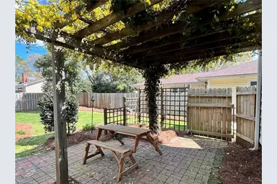 1132 W Northwood Street, Greensboro, NC 27408 - Photo 21