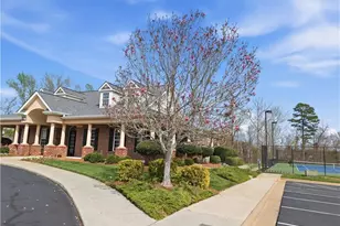 6624 Barton Creek Dr, Whitsett, NC 27377 - Photo 29