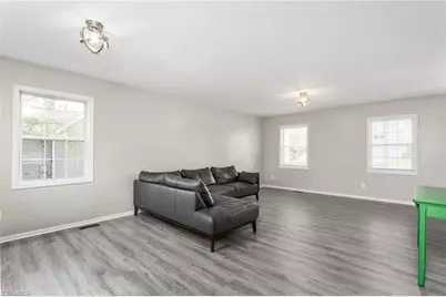 405 E Oakwood Street, Mebane, NC 27302 - Photo 7