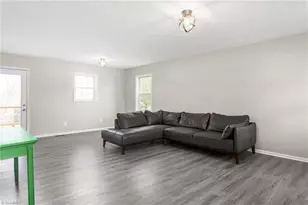 405 E Oakwood St, Mebane, NC 27302 - Photo 5