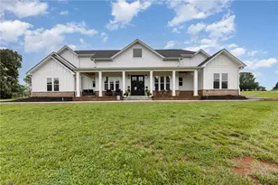 138 Arthur Needham Rd, Pilot Mountain, NC 27041 - Photo 1