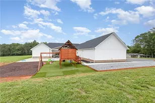 138 Arthur Needham Rd, Pilot Mountain, NC 27041 - Photo 45