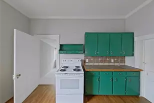 304 Oakwood St, High Point, NC 27262 - Photo 3