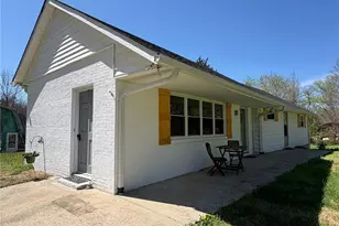 1053 Hoots Rd, Yadkinville, NC 27055 - Photo 3