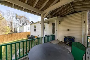 1510 Vance St, Reidsville, NC 27320 - Photo 23