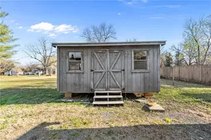 211 Minneola St, Gibsonville, NC 27249 - Photo 31