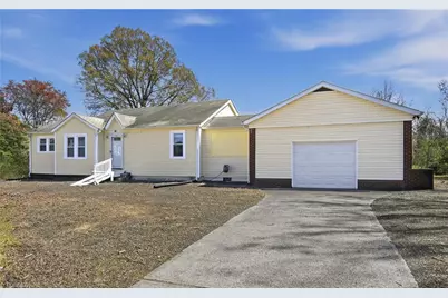 4585 Oak Ridge Drive, Winston-Salem, NC 27105 - Photo 3