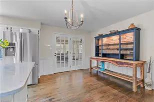 1903 Huntington Rd, Greensboro, NC 27408 - Photo 15