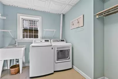 1903 Huntington Road, Greensboro, NC 27408 - Photo 37