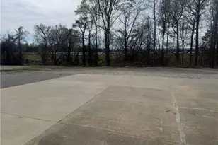 3716 Alliance Dr, Greensboro, NC 27407 - Photo 19