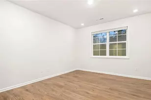 306 Sefton Dr, Jamestown, NC 27282 - Photo 11