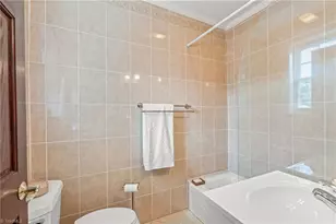 72 W End Blvd, Winston-Salem, NC 27101 - Photo 21