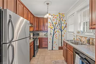 72 W End Blvd, Winston-Salem, NC 27101 - Photo 13