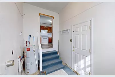 7307 Lansdowne Place, Thomasville, NC 27360 - Photo 31