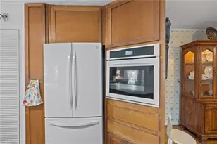 2501 Laramie Dr, Greensboro, NC 27406 - Photo 17