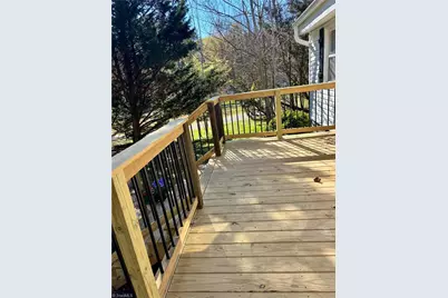 205 Matt Place, Greensboro, NC 27405 - Photo 37