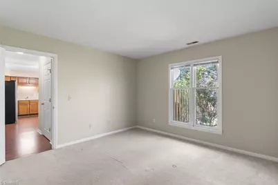 6 Brighton Place, Greensboro, NC 27410 - Photo 11