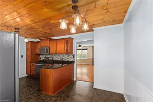 3954 Evergreen Dr, Trinity, NC 27370 - Photo 9