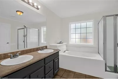 4508 Schoolway Drive, Greensboro, NC 27406 - Photo 17