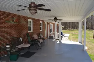 208 Twin Springs Rd, Stoneville, NC 27048 - Photo 21