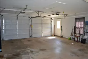 208 Twin Springs Rd, Stoneville, NC 27048 - Photo 23