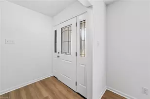 3547 Cherry Ln, Greensboro, NC 27405 - Photo 5