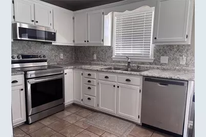 1233 Kentland Drive, King, NC 27021 - Photo 9