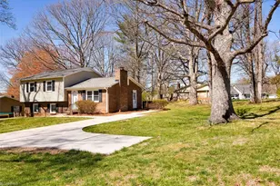 302 Mountain Brook Dr, King, NC 27021 - Photo 3