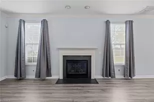 6064 Parkside Cir, Winston-Salem, NC 27107 - Photo 7