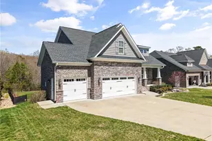 633 Ryder Cup Ln, Clemmons, NC 27012 - Photo 3