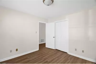 606 Rock Garden Circle, Winston-Salem, NC 27104 - Photo 11