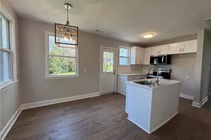 1331 Revere Rd, Winston-Salem, NC 27103 - Photo 3