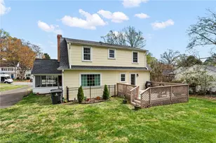 1940 Robinhood Rd, Winston-Salem, NC 27104 - Photo 23