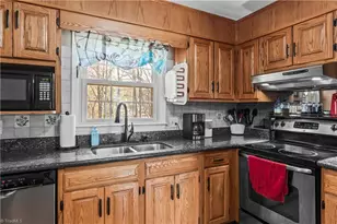 218 Misty Ct, King, NC 27021 - Photo 15