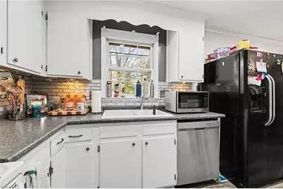 4724 Pennoak Road, Greensboro, NC 27407 - Photo 9