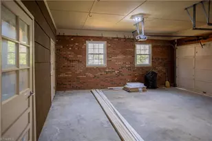 1703 Lazy Ln, High Point, NC 27265 - Photo 41