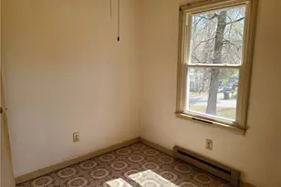 1305 E Rollingwood Cir, Winston-Salem, NC 27105 - Photo 13