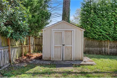 219 Rockspring Road, High Point, NC 27262 - Photo 11