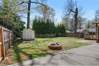 219 Rockspring Road, High Point, NC 27262 - Photo 9