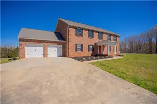 2536 Tyro Rd, Lexington, NC 27295 - Photo 3