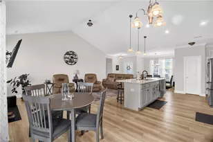 109 Red Maple Wy, King, NC 27021 - Photo 5