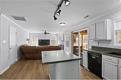 5460 Angel Oaks Drive, Winston-Salem, NC 27105 - Photo 13