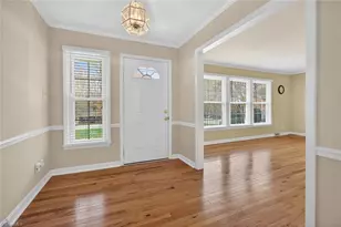 4707 Ramblewood Dr, Greensboro, NC 27406 - Photo 11