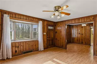 404 Meadowview Dr, Winston-Salem, NC 27107 - Photo 5